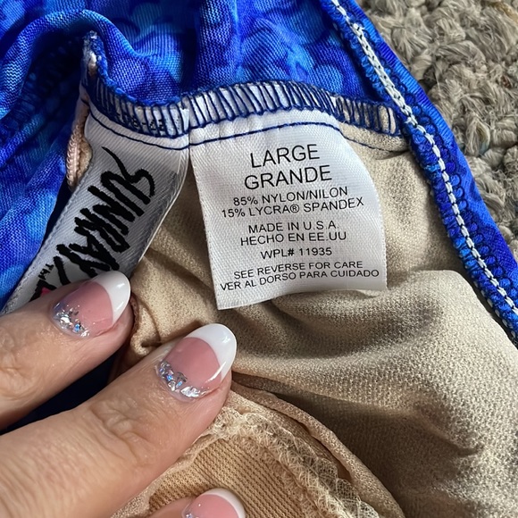 Floral Swimsuit Set - Picture 6 of 6